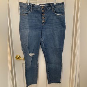 AVA & VIV distressed skinny jeans, size 20W